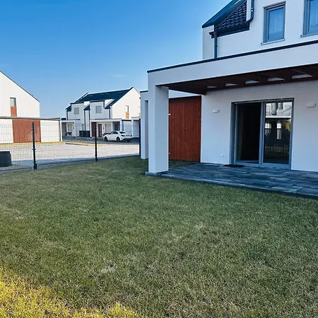 House Alma - Garten & Terrasse * Trzesacz