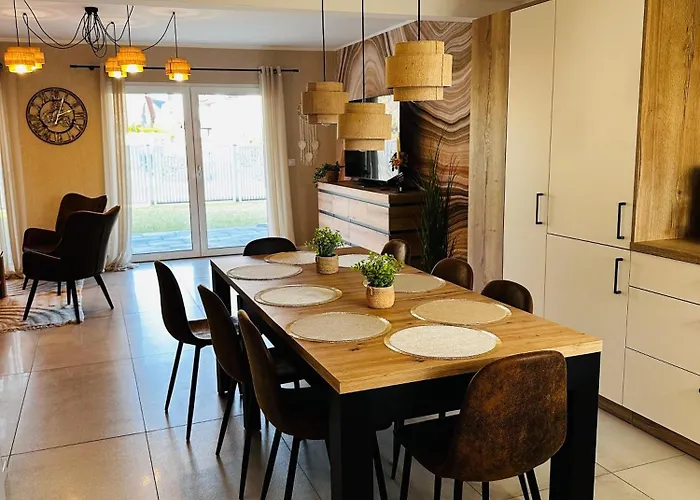 Holiday home House Alma - Garten & Terrasse