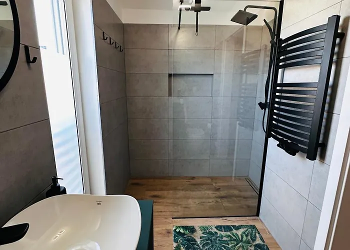 House Alma - Garten & Terrasse Holiday home *