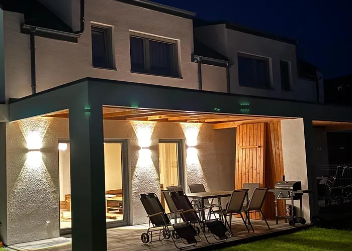 Holiday home House Alma - Garten & Terrasse